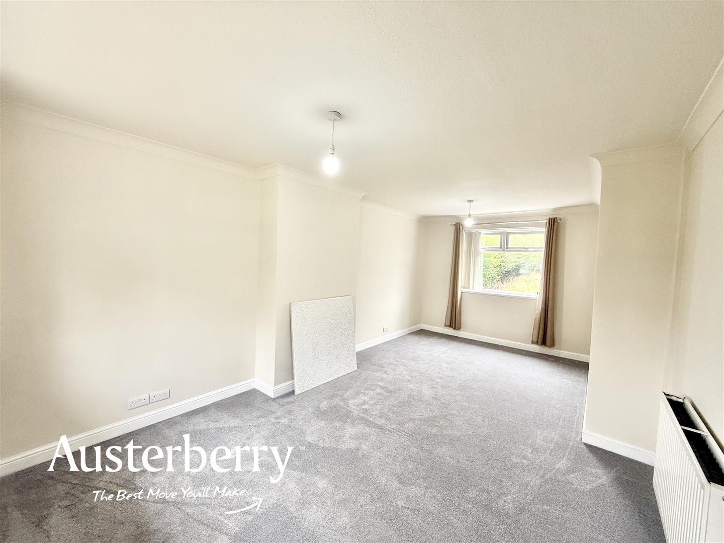 3 bed property in Bradwell Lane, Newcastle